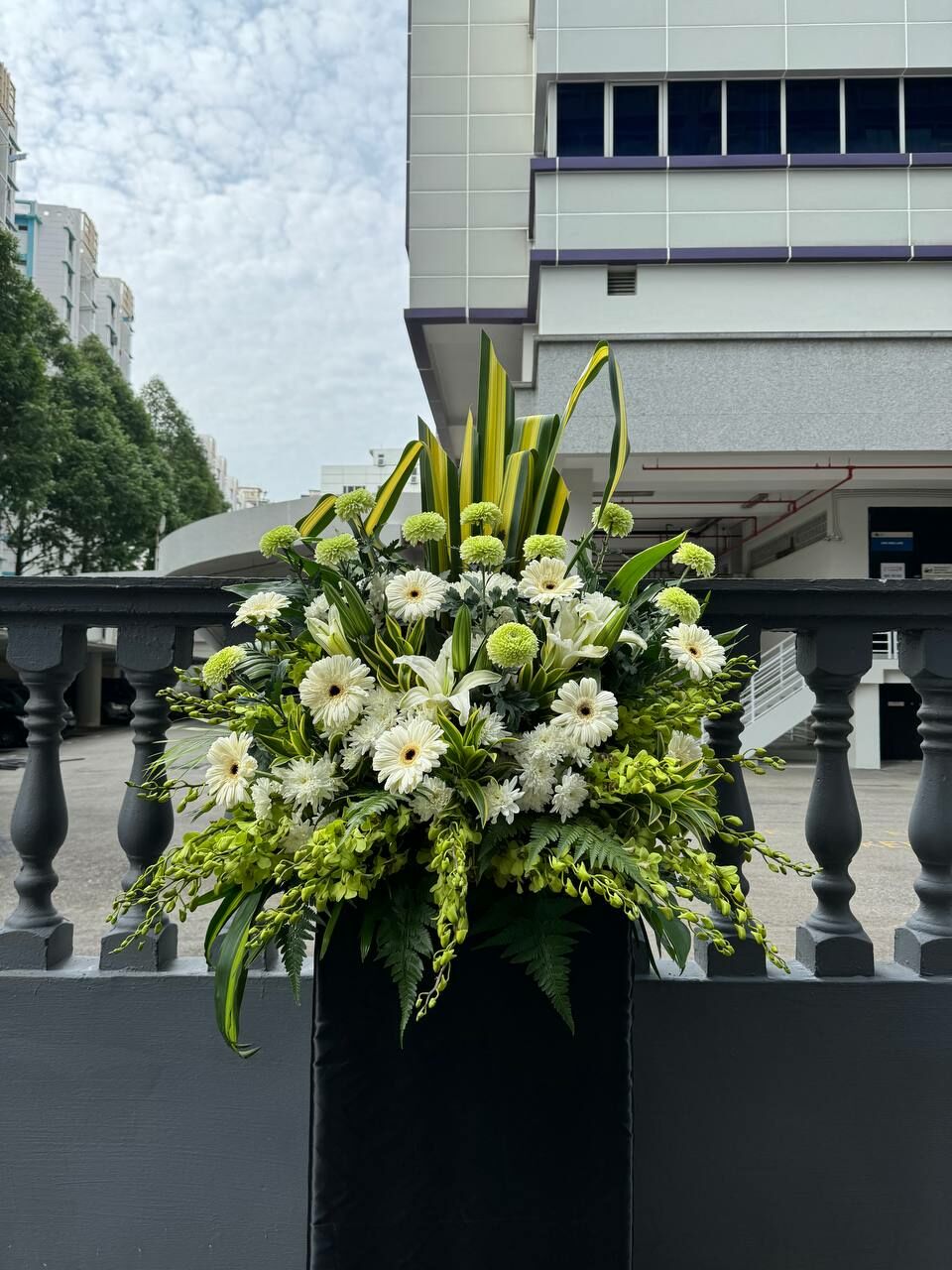 Condolence Stand